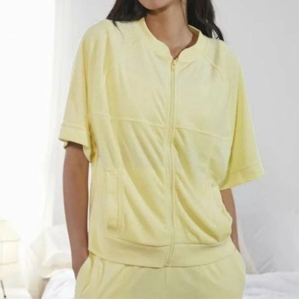 Urban Outfitters Out from Under Valtina Terry Track Sweatshirt NWT Size Medium
